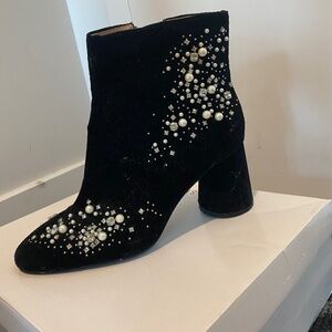 Zara Black faux suede pearl-studded ankle bootie, size 38, New!